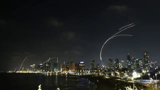 Air Raid Sirens Activated in Northern Israel Following Missile Launches from Iran