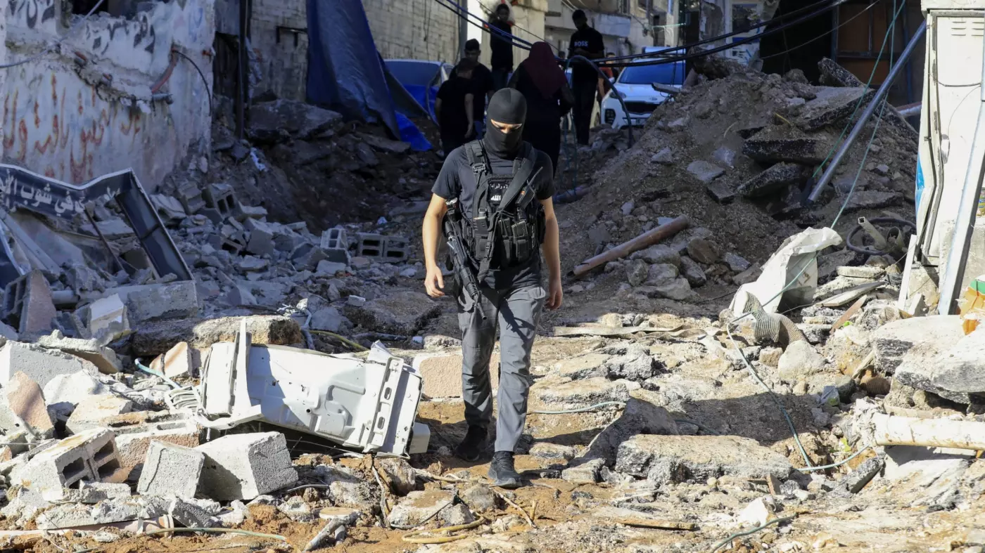 Israeli forces raid Dheisheh refugee camp in Bethlehem, residents alarmed