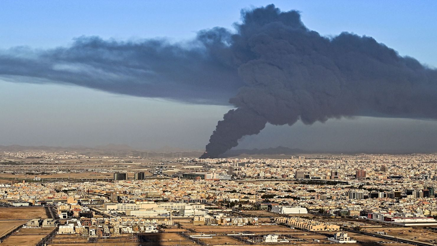 Aramco orders Dhahran HQ evacuation as Houthi attacks on Saudi Arabia escalate