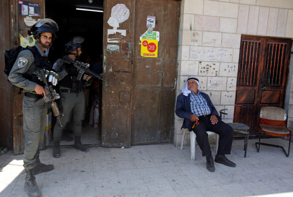 Israeli Forces Reportedly Enter Beit Fajjar Town, South of Bethlehem