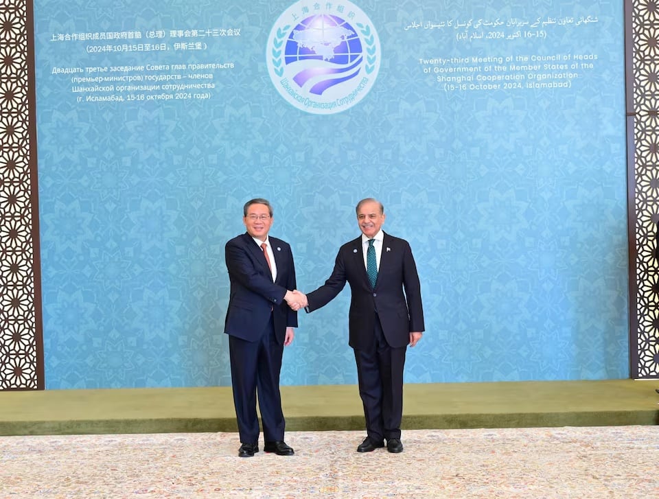 Chinese Premier Li Qiang Urges SCO Nations to Curb Trade Barriers in Dushanbe