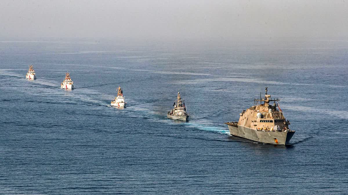 US urges allies to keep Hormuz open amid Gulf attacks, testing security partnerships.