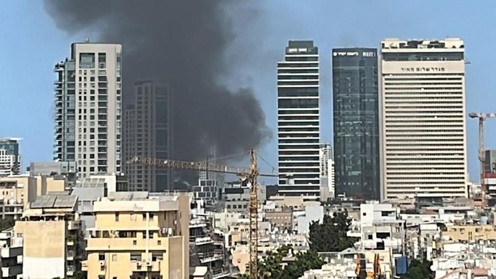 Iranian missile debris ignites fires in central Israel, heightening regional tensions