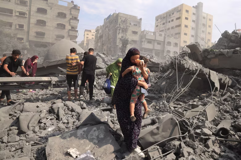 Artillery Shelling Targets Northern Areas of Gaza City