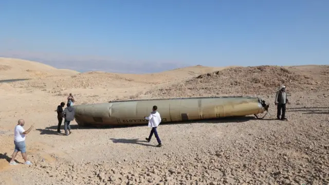 Israeli Channel 12 reports heightened alert in Negev, Dead Sea, and northern regions due to rocket fire from Iran.