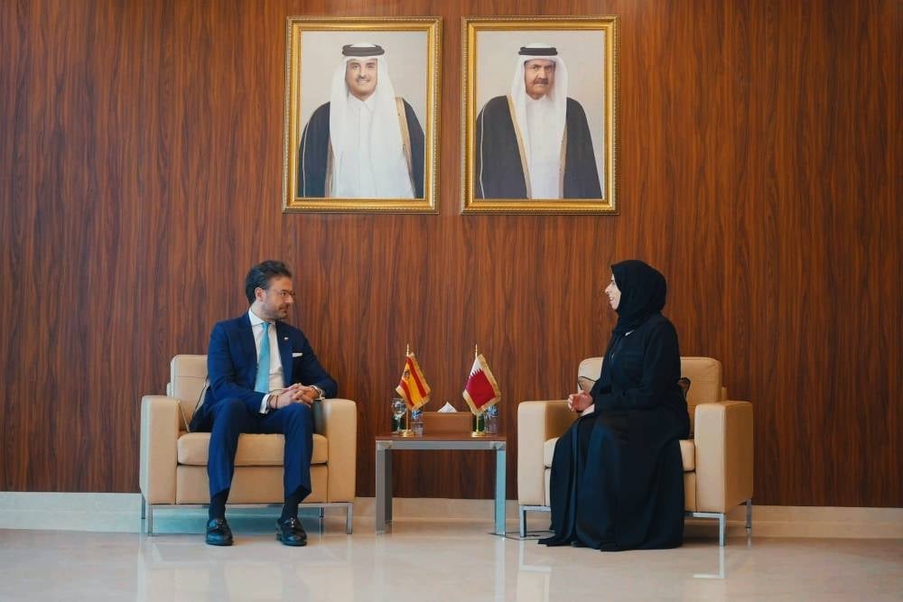 Qatar Education Minister Meets Spanish Envoy to Boost Bilateral Exchange