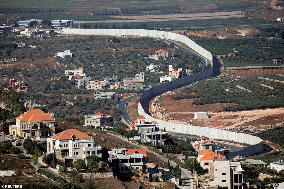 Israeli Channel 12 Reports Lebanese March Approaching Northern Israel