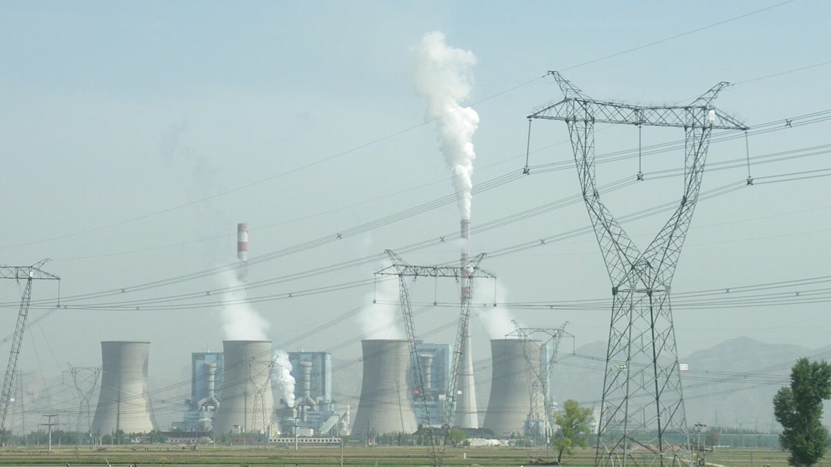 Asia's Coal Demand Jumps 70 Million Tonnes in 2026 as LNG Shortage Bites