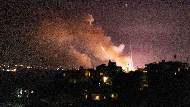 Israeli Air Force Conducts Airstrike on outskirts of Arab Salim in Southern Lebanon