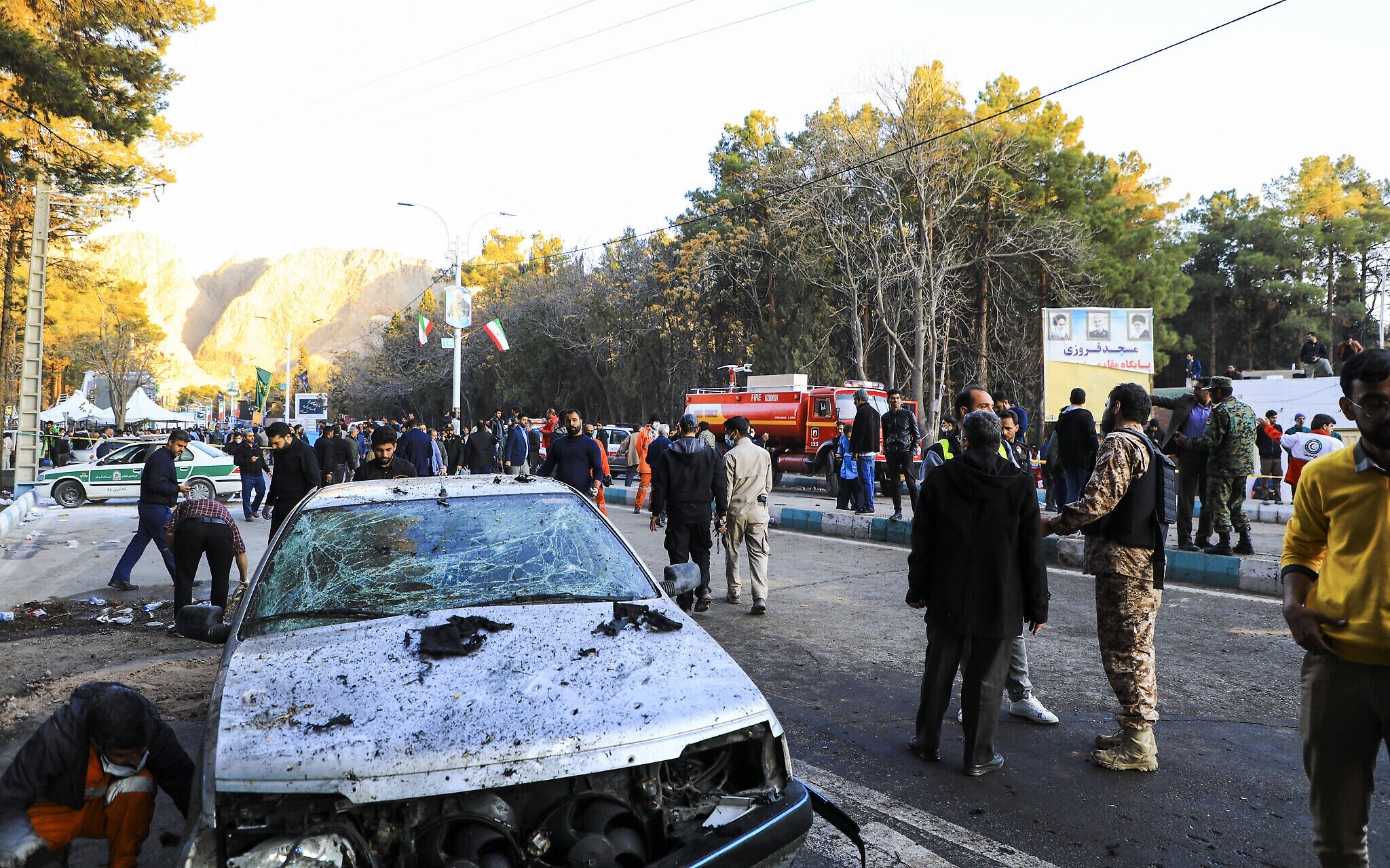 Explosions and Drone Sights Reported in Multiple Iranian Cities Overnight