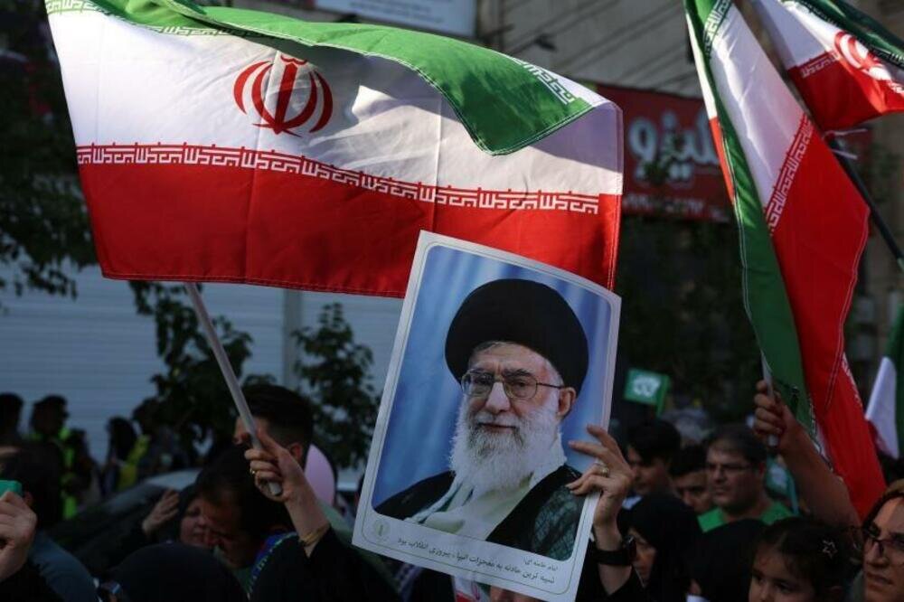 Iranian government vows to make those who ordered and executed the crime against Khamenei regret their actions