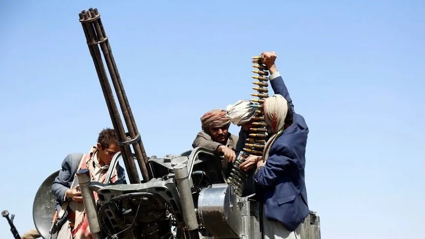 Yemeni army warns Houthi weapons endanger civilian flights over Red Sea