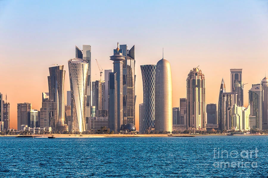 Qatar leads Gulf diplomatic push to ease Middle East tensions