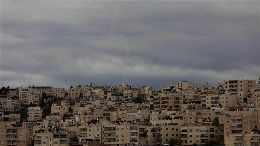 Israel announces largest aerial attack in its history on Iran, with around 200 fighter jets, targeting missile systems and defense facilities.