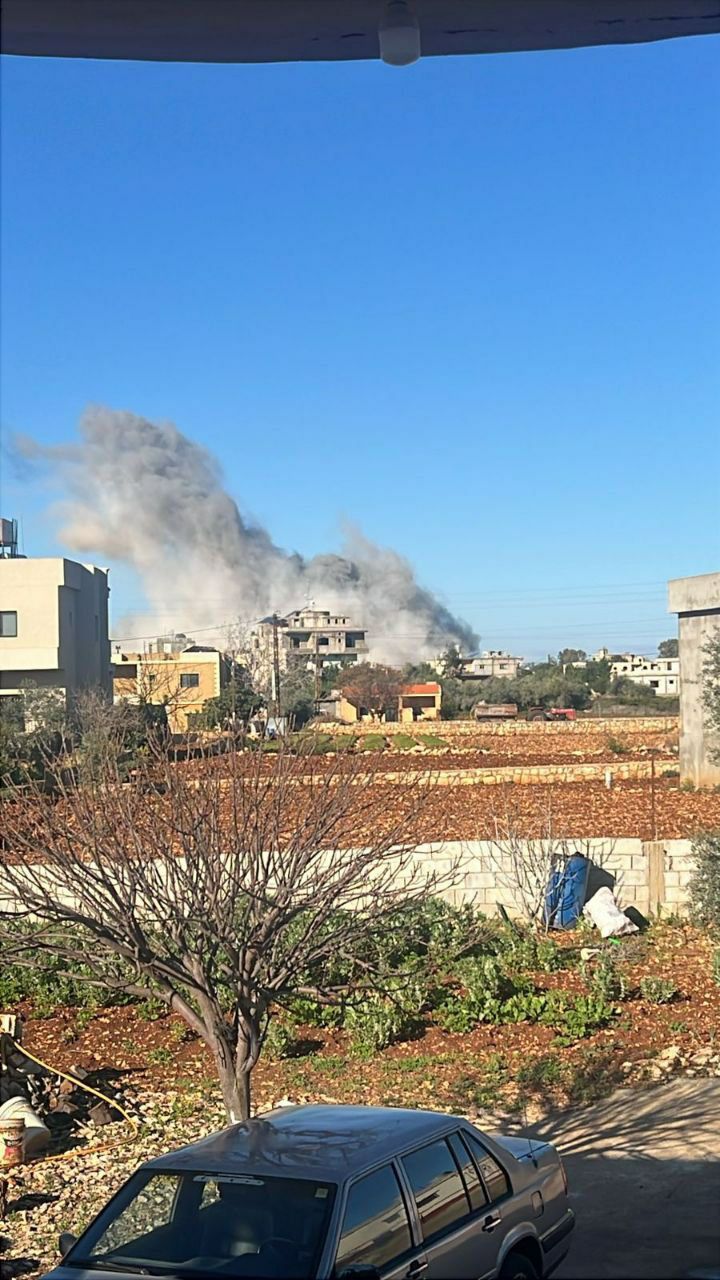 Israel launches airstrikes on southern Lebanon towns